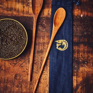 C’est le mois du caviar chez Kaviari !! 🐟💫

Profitez-en pour découvrir ou redécouvrir notre sélection de caviars sur notre site internet www.kaviari.fr !! 🍁🍂

-————————

It’s caviar month at Kaviari!!! 🐟💫

A good occasion to discover or rediscover our selection of caviar on our website www.kaviari.fr (http://www.kaviari.fr/) !!! 🍁🍂

📸 @guillaumeczerw

#kaviari #kaviariparis   #restaurants #caviar #cavi
ardreams #guillaumeczerw